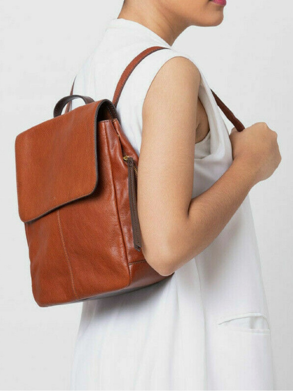 EUC Fossil Claire Leather Backpack in Cognac Brown